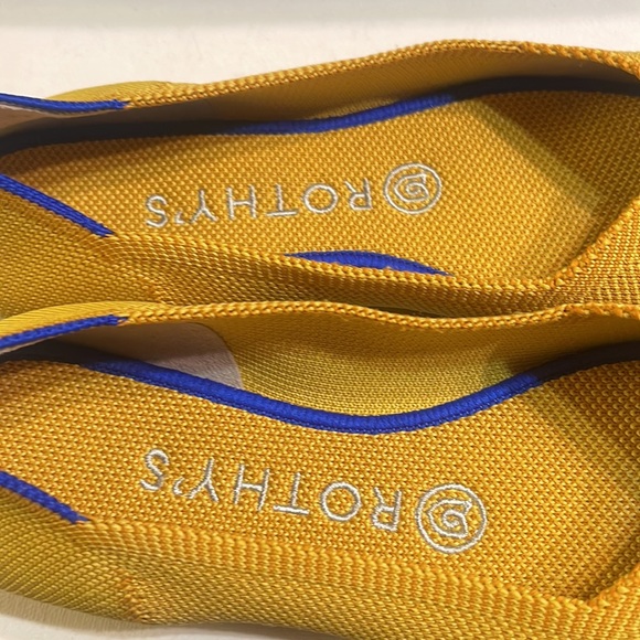 Womens size 7 Rothy’s flats - Picture 8 of 10